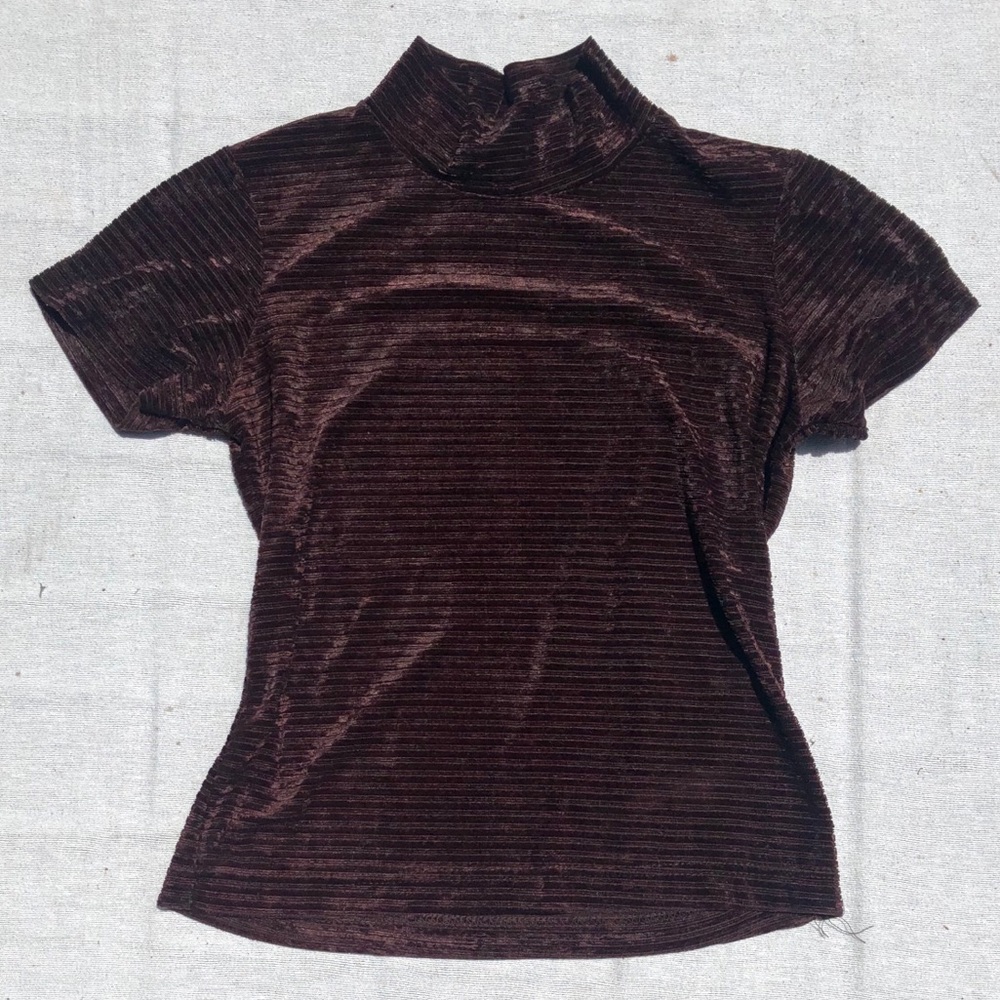 ✨Energy Brown Ribbed Turtleneck Blouse!